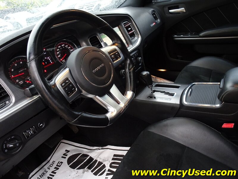 2012 Dodge Charger SRT8   - Photo 14 - Cincinnati, OH 45255