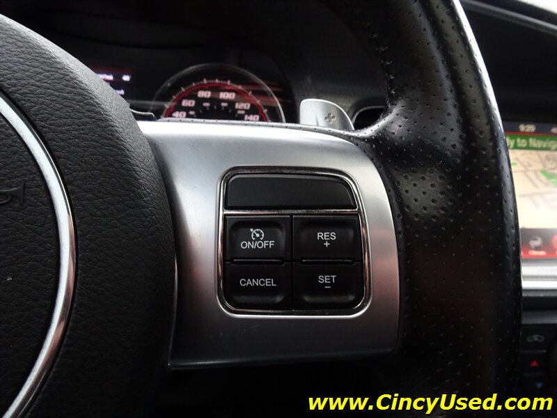 2012 Dodge Charger SRT8   - Photo 24 - Cincinnati, OH 45255