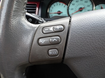 2005 Toyota Camry Solara SLE V6   - Photo 29 - Cincinnati, OH 45255