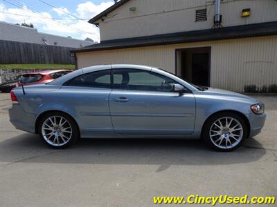 2006 Volvo C70 T5   - Photo 6 - Cincinnati, OH 45255