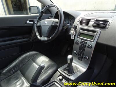 2006 Volvo C70 T5   - Photo 16 - Cincinnati, OH 45255