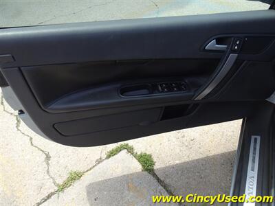 2006 Volvo C70 T5   - Photo 27 - Cincinnati, OH 45255