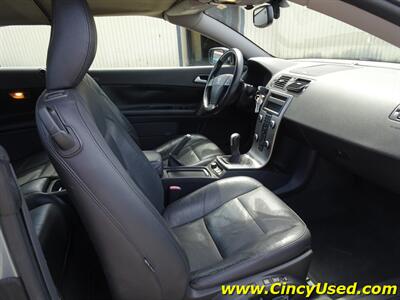 2006 Volvo C70 T5   - Photo 15 - Cincinnati, OH 45255