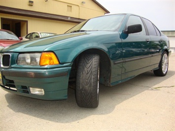 1992 BMW 318i   - Photo 11 - Cincinnati, OH 45255