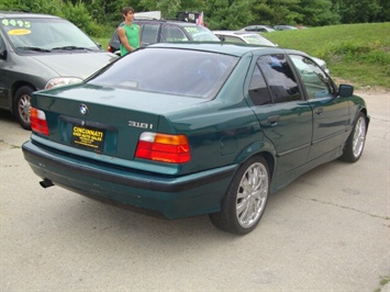 1992 BMW 318i   - Photo 5 - Cincinnati, OH 45255