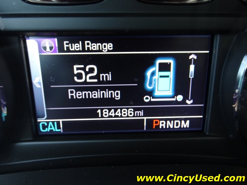2016 Chevrolet Suburban LT - Photo 23 - Cincinnati, OH 45255