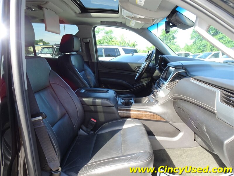 2016 Chevrolet Suburban LT - Photo 16 - Cincinnati, OH 45255