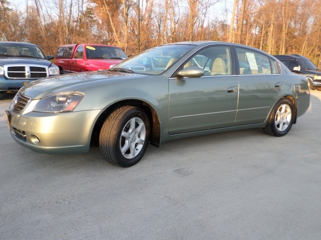 2006 Nissan Altima 2.5 S   - Photo 11 - Cincinnati, OH 45255