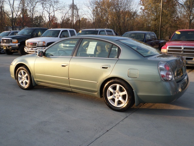 2006 Nissan Altima 2.5 S   - Photo 4 - Cincinnati, OH 45255