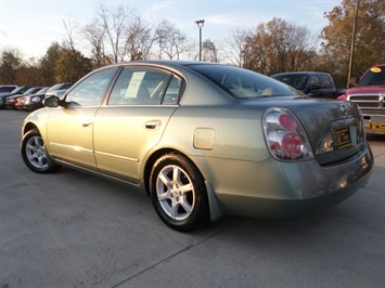 2006 Nissan Altima 2.5 S   - Photo 12 - Cincinnati, OH 45255