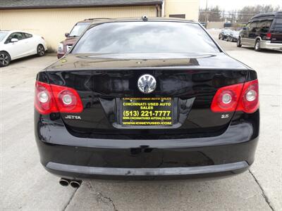 2006 Volkswagen Jetta 2.5   - Photo 7 - Cincinnati, OH 45255