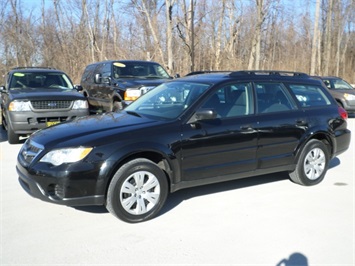 2008 Subaru Outback   - Photo 3 - Cincinnati, OH 45255