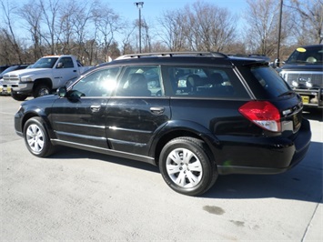 2008 Subaru Outback   - Photo 4 - Cincinnati, OH 45255