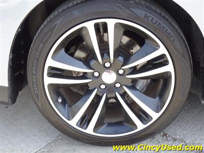 2012 Dodge Charger SRT8 Super Bee - Photo 30 - Cincinnati, OH 45255