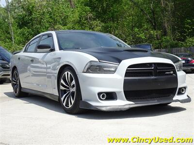 2012 Dodge Charger SRT8 Super Bee - Photo 4 - Cincinnati, OH 45255