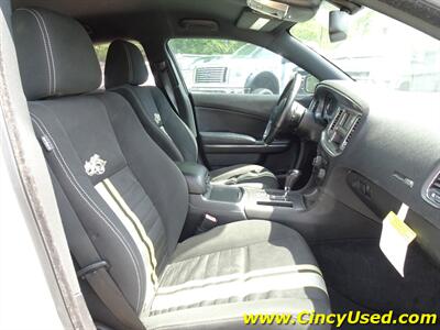 2012 Dodge Charger SRT8 Super Bee - Photo 16 - Cincinnati, OH 45255