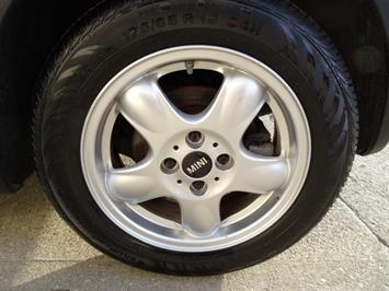 2010 MINI Cooper   - Photo 30 - Cincinnati, OH 45255