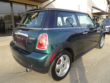 2010 MINI Cooper   - Photo 5 - Cincinnati, OH 45255