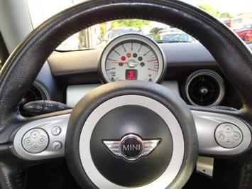 2010 MINI Cooper   - Photo 15 - Cincinnati, OH 45255
