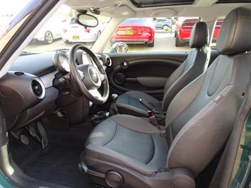 2010 MINI Cooper   - Photo 7 - Cincinnati, OH 45255