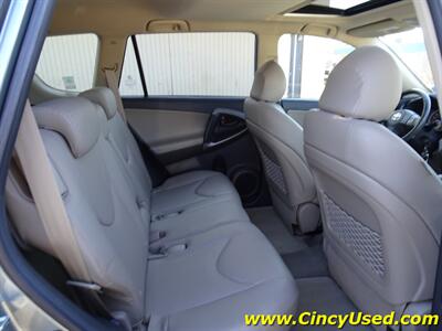 2008 Toyota RAV4 Limited   - Photo 15 - Cincinnati, OH 45255