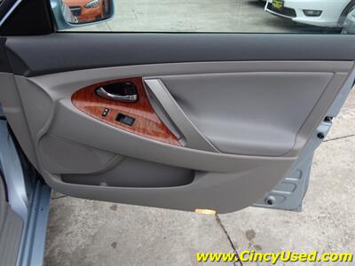 2009 Toyota Camry XLE V6   - Photo 26 - Cincinnati, OH 45255
