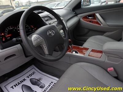 2009 Toyota Camry XLE V6   - Photo 12 - Cincinnati, OH 45255