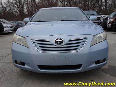 2009 Toyota Camry XLE V6   - Photo 2 - Cincinnati, OH 45255