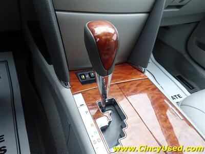 2009 Toyota Camry XLE V6   - Photo 17 - Cincinnati, OH 45255