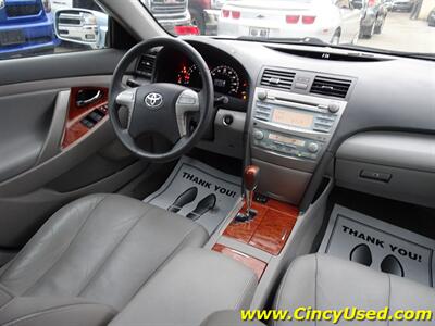 2009 Toyota Camry XLE V6   - Photo 15 - Cincinnati, OH 45255
