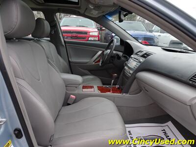 2009 Toyota Camry XLE V6   - Photo 16 - Cincinnati, OH 45255