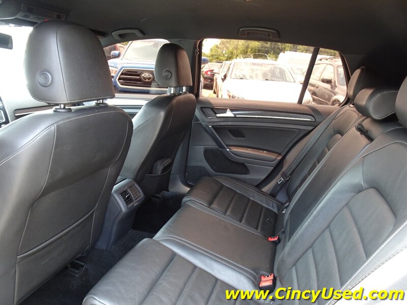 2015 Volkswagen Golf R 4Motion - Photo 14 - Cincinnati, OH 45255