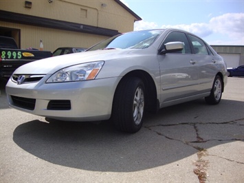 2006 Honda Accord SE   - Photo 11 - Cincinnati, OH 45255