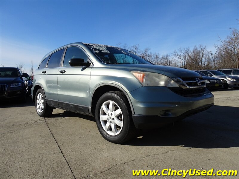 2011 Honda CR-V SE photo 4