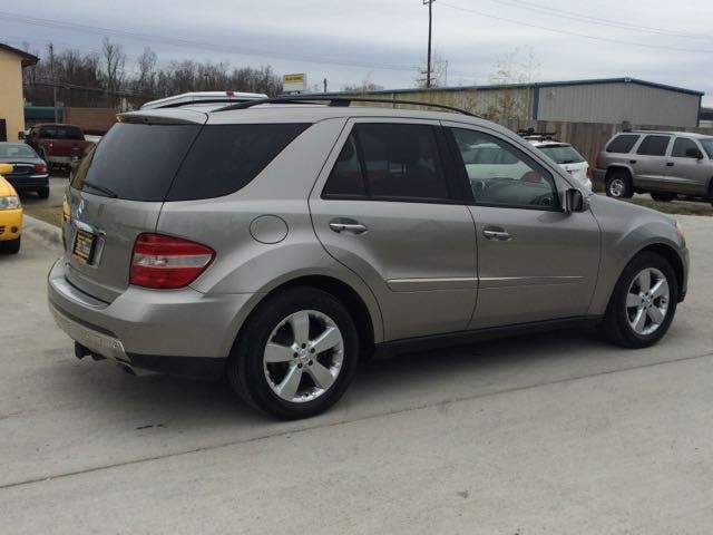 2006 Mercedes-Benz ML500 - Photo 6 - Cincinnati, OH 45255