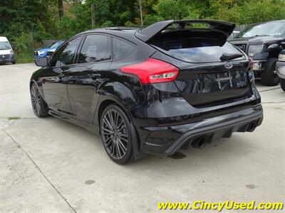 2017 Ford Focus RS - Photo 11 - Cincinnati, OH 45255