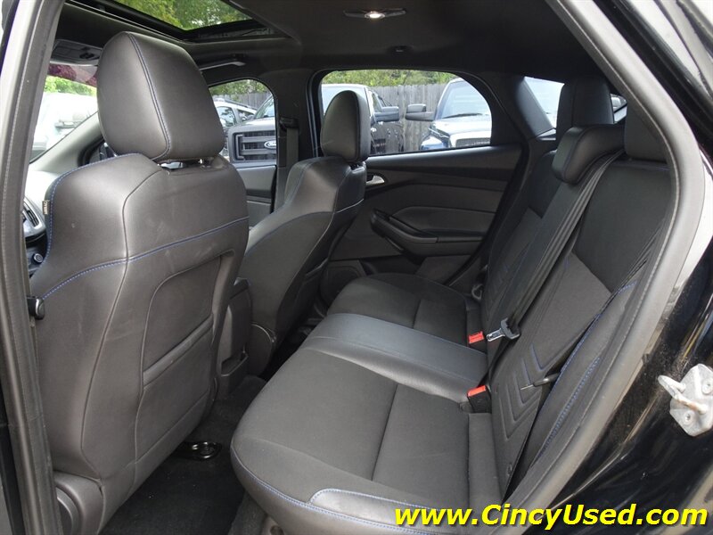 2017 Ford Focus RS - Photo 15 - Cincinnati, OH 45255