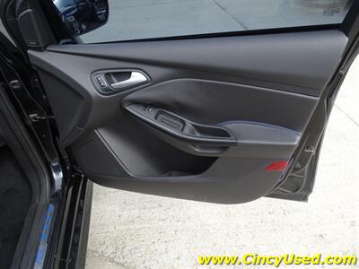 2017 Ford Focus RS - Photo 38 - Cincinnati, OH 45255