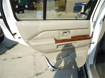 1999 INFINITI QX4   - Photo 25 - Cincinnati, OH 45255