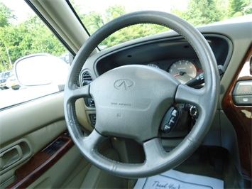 1999 INFINITI QX4   - Photo 19 - Cincinnati, OH 45255