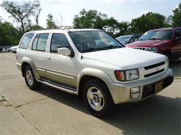 1999 INFINITI QX4   - Photo 1 - Cincinnati, OH 45255