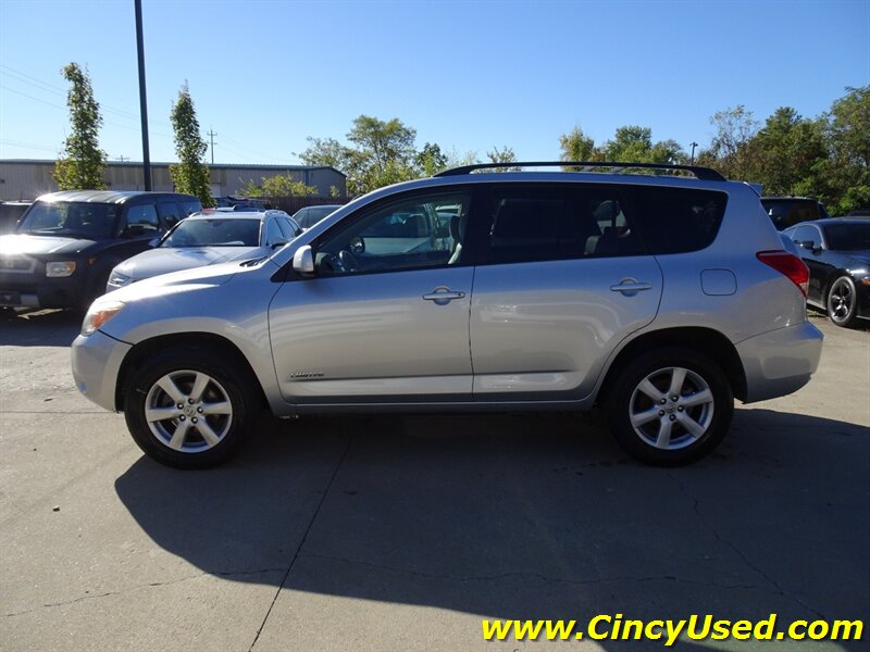 2008 Toyota RAV4 Limited - Photo 5 - Cincinnati, OH 45255