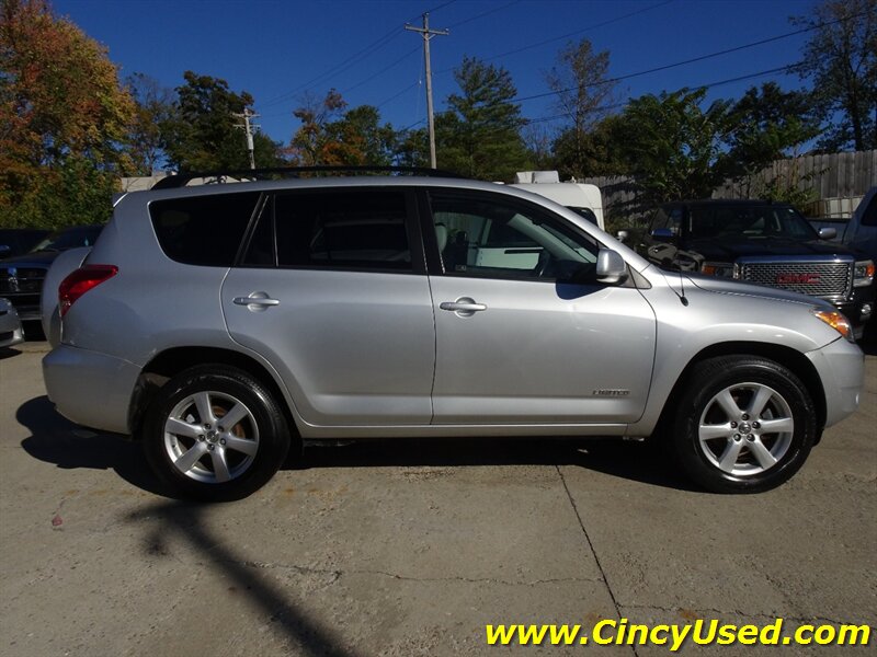 2008 Toyota RAV4 Limited - Photo 6 - Cincinnati, OH 45255