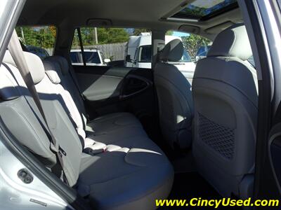 2008 Toyota RAV4 Limited - Photo 14 - Cincinnati, OH 45255
