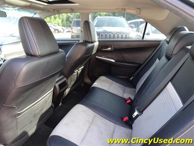 2014 Toyota Camry SE   - Photo 13 - Cincinnati, OH 45255