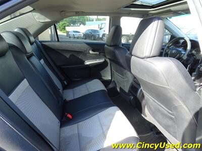 2014 Toyota Camry SE   - Photo 14 - Cincinnati, OH 45255