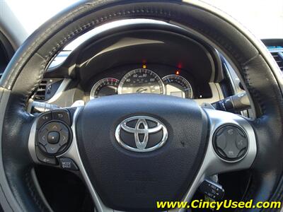 2014 Toyota Camry SE   - Photo 19 - Cincinnati, OH 45255