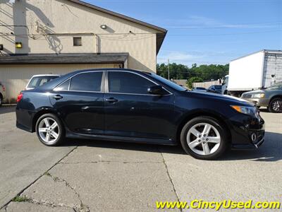 2014 Toyota Camry SE   - Photo 5 - Cincinnati, OH 45255