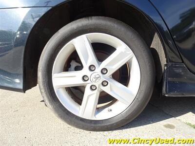 2014 Toyota Camry SE   - Photo 29 - Cincinnati, OH 45255