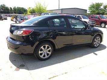 2013 Mazda Mazda3 i SV   - Photo 6 - Cincinnati, OH 45255